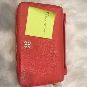 Tory Burch poppy clutch wallet